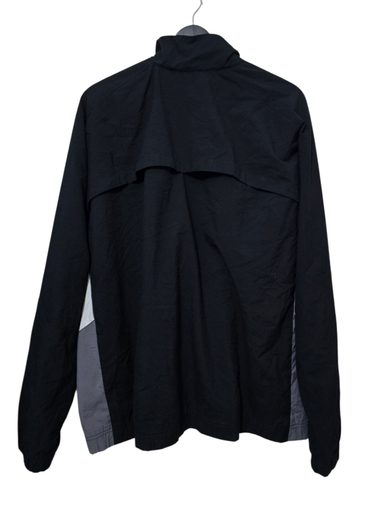 Nike – Sportliche Zip-Jacke mit Colorblock-Details | XLOversized