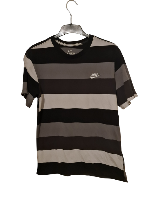 Nike T-Shirt „Striped Classic“ | M