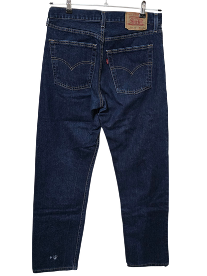 90s Vintage Levi’s 521 02 Jeans  | W32-34 L34 Regular Fit
