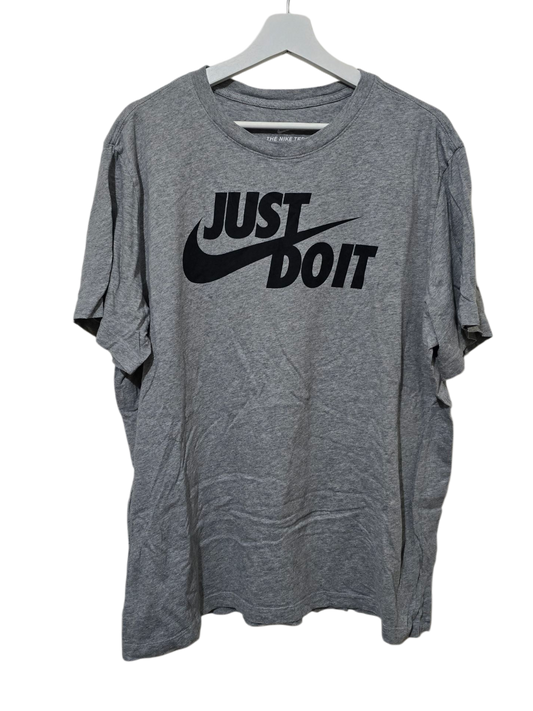 Nike T-Shirt – Regular Fit | XL
